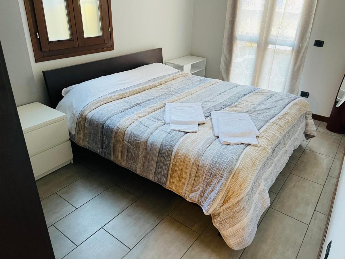 Appartamento Bergamo Centro Piazza Pontida - The Italian Escape Bagian luar foto