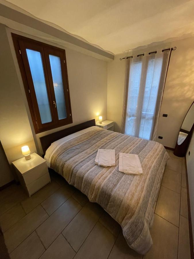 Appartamento Bergamo Centro Piazza Pontida - The Italian Escape Bagian luar foto